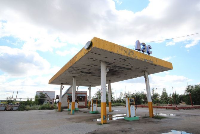 Verlassene Tankstelle