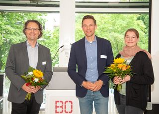 Das Bild zeigt Prof. Dr. Marcus Kröger, Prof. Dr. Rolf Tappe und Prof. Dr. Anja Tenberge.
