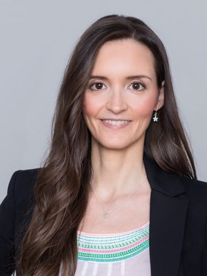 Christine Heinrichs Christine Heinrichs