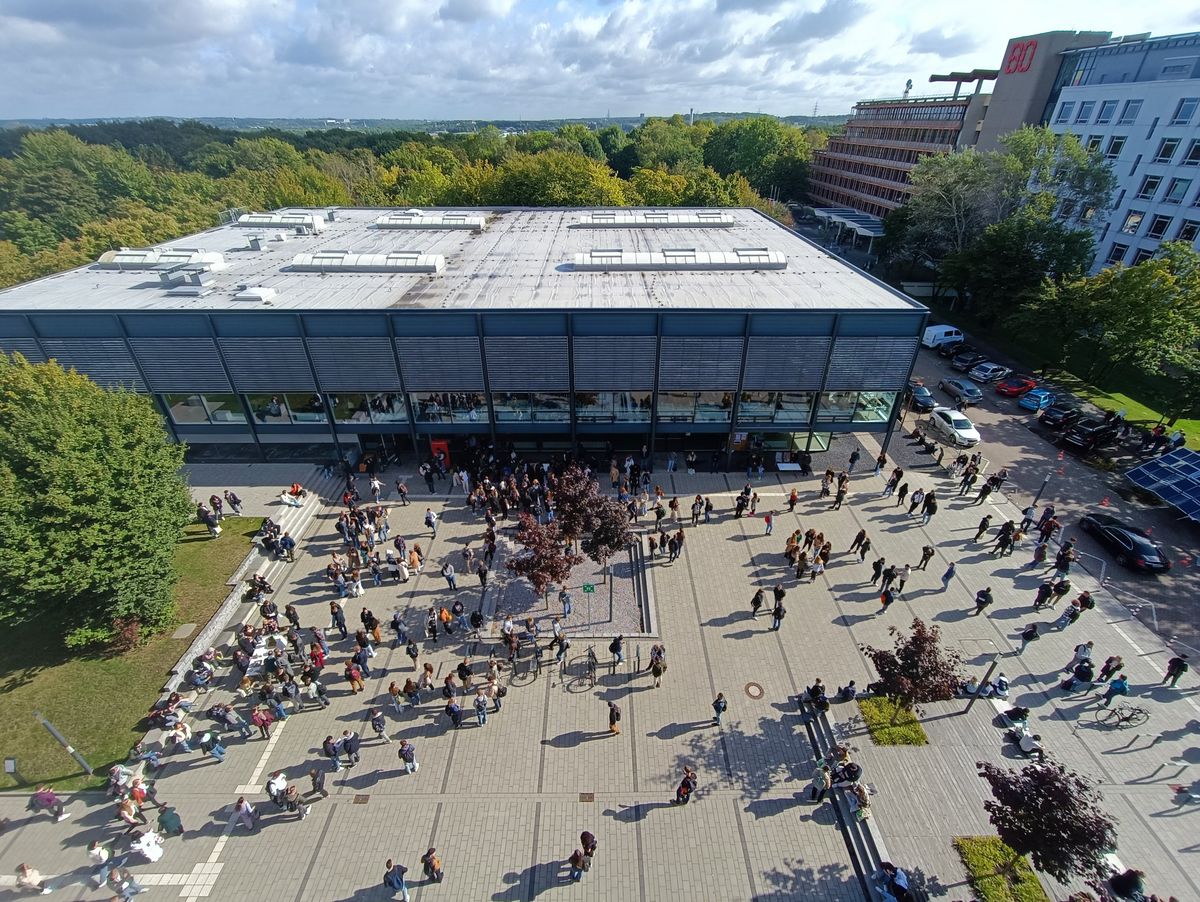 Der Fachbereich B Begrüßt Seine Neuen Studierenden