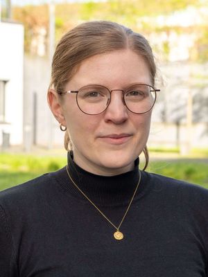 Jennifer Becker Jennifer Becker