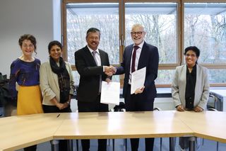 Unterzeichnung des Kooperationsvertrages mit dem PSG College