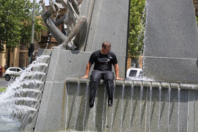 Verträumt im Brunnen: Hendrik Meyer