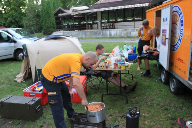 Kyrill Lugovyi am heißen Chilli-Topf