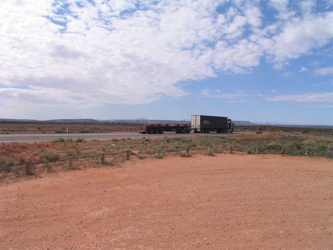 Ein kleiner Roadtrain