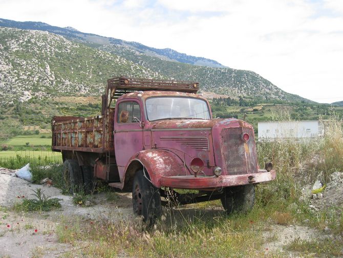 Auch historisch: Ein LKW mit schöner Patina